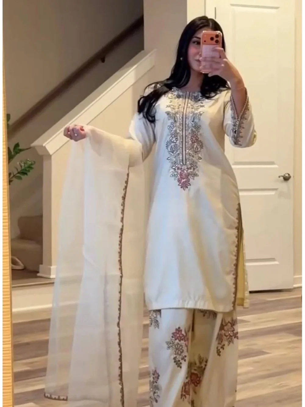 Laal Clothing elegant cream